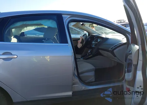 2014 Ford Focus Electric из США, поврежденный, VIN 1FADP3R43EL317190